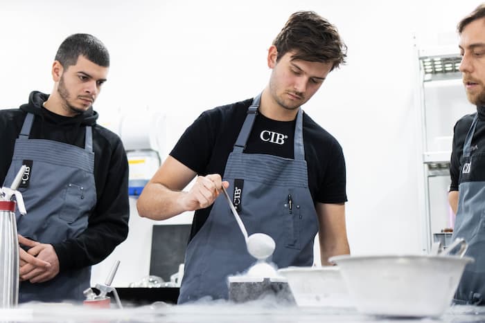 Revolusi Teknik Memasak CO₂ Di Beberapa Restoran Avant-Garde