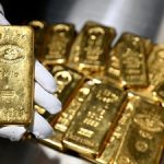 Harga Emas Dunia Alami Penurunan Tertajam Sejak 1983