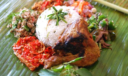 Nasi Daun Jeruk & Lidah Sapi: Menu Makan Siang Paling Populer