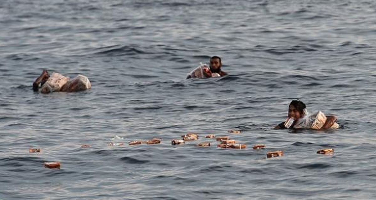 Trawler Pengangkut Pengungsi Rohingya Karam Di Laut Andaman