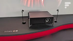 XGIMI Titan Noir Max: Proyektor Home Cinema Pertama 8K