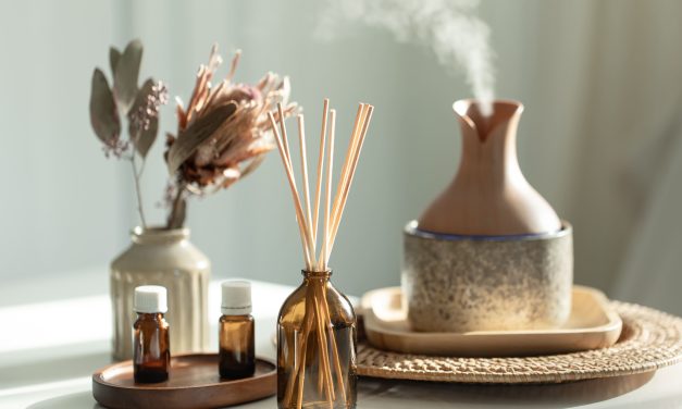 Menggunakan Aroma Terapi Untuk Mengatur Mood Sepanjang Hari
