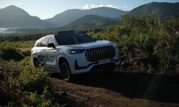 SUV Hybrid Jaecoo Sanggup Tempuh 1.660 KM Tanpa Isi Ulang