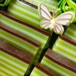 Kue Pepe Khas Betawi: Sensasi Lapis Sagu Dikupas Per Lembar