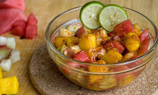 Mengenal Rujak Kecap, Kuliner Rujak Buah Unik Khas Cilacap