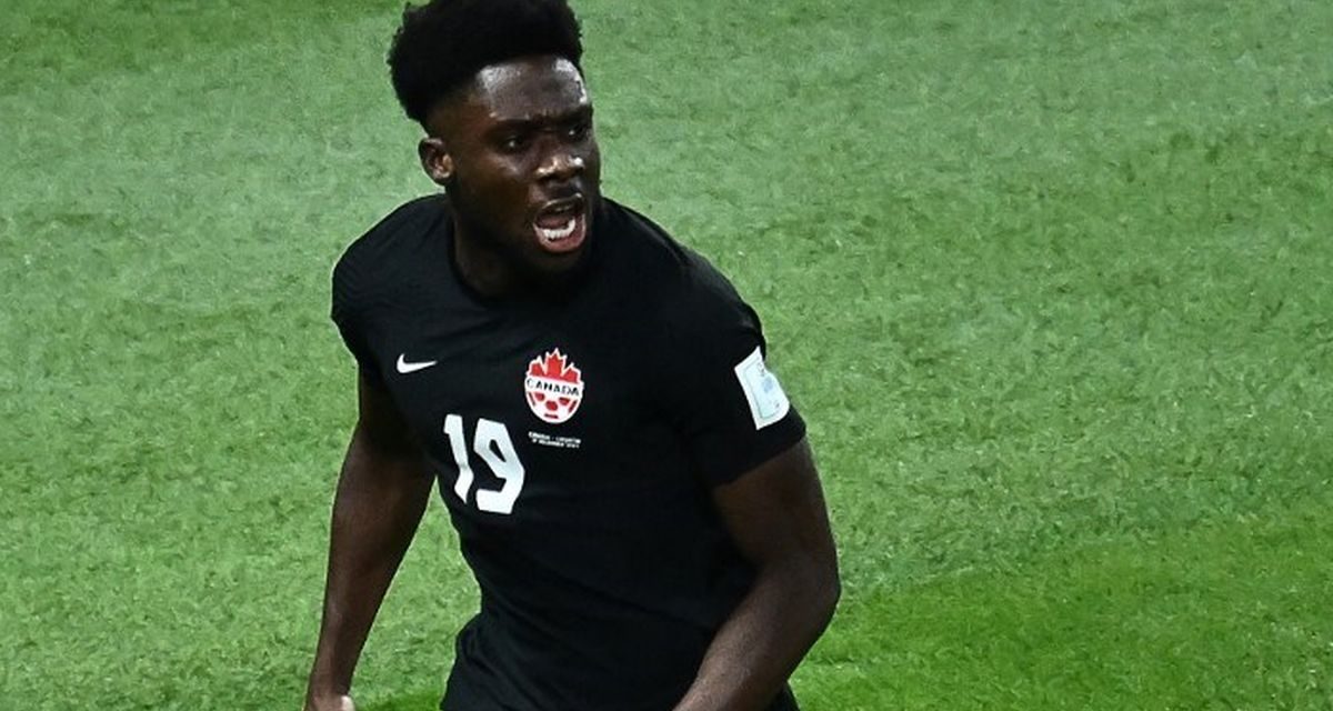 Alphonso Davies Menangis, Sampaikan Maaf Untuk Fans Kanada