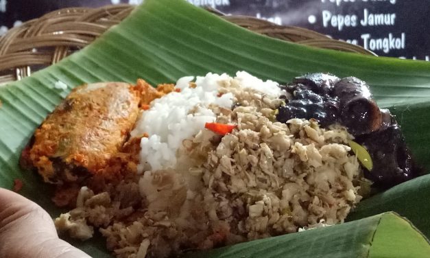 Nasi Megono Khas Pekalongan: Nangka Muda Berbumbu Kelapa