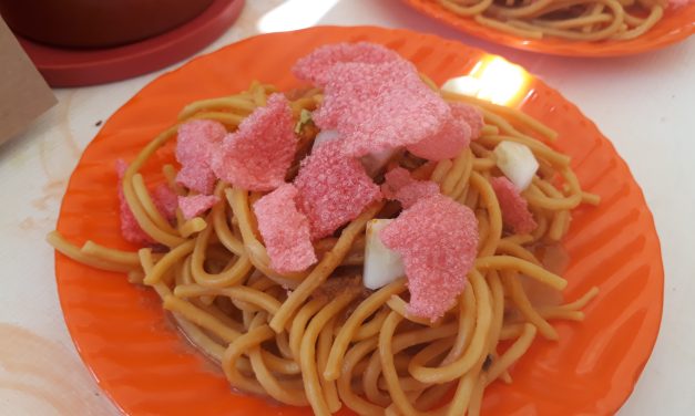 Keunikan Mie Caluk Khas Sigli Yang Disiram Bumbu Kacang Pekat