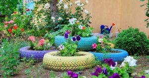 Tren Upcycling Ban Bekas Sulap Limbah Jadi Pot Dan Sofa Estetik